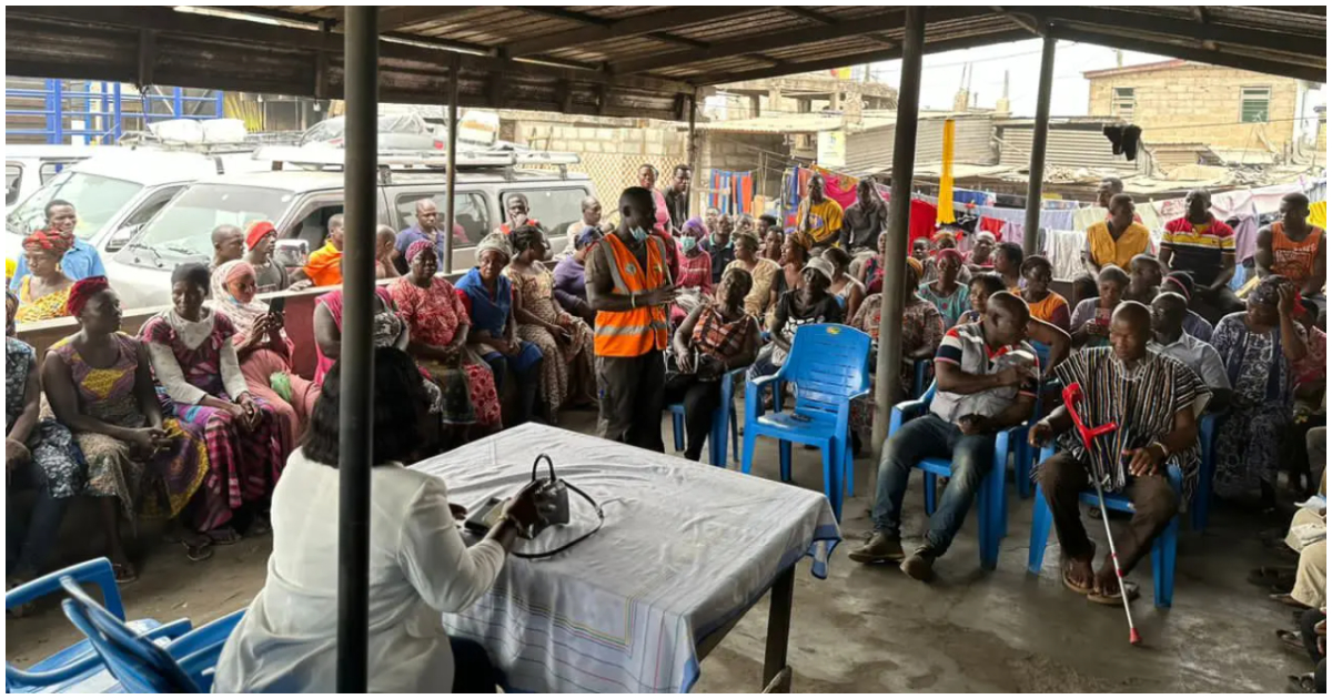 Madam Affo-Toffey and traders at Agbogbloshie Market