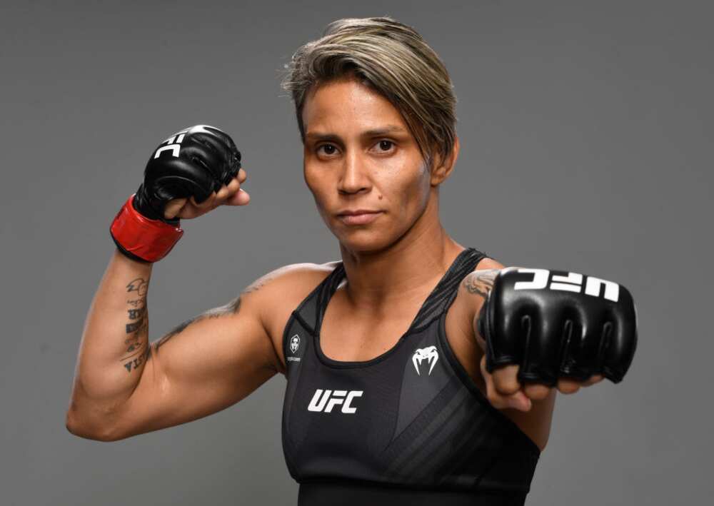 female MMA fighters