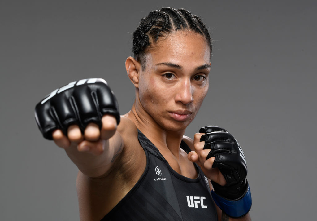Top 20 female MMA fighters in the world: Powerful and beautiful