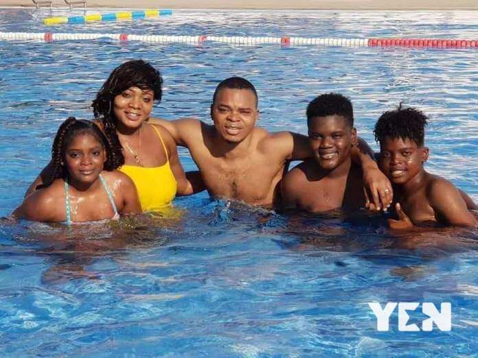 Obinim and family chill together in Spain in 3 beautiful photos