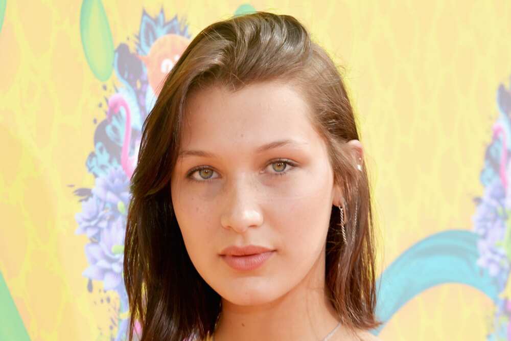 Bella Hadid Before And After The Model S Biography And Lyme Disease Struggle Yen Gh