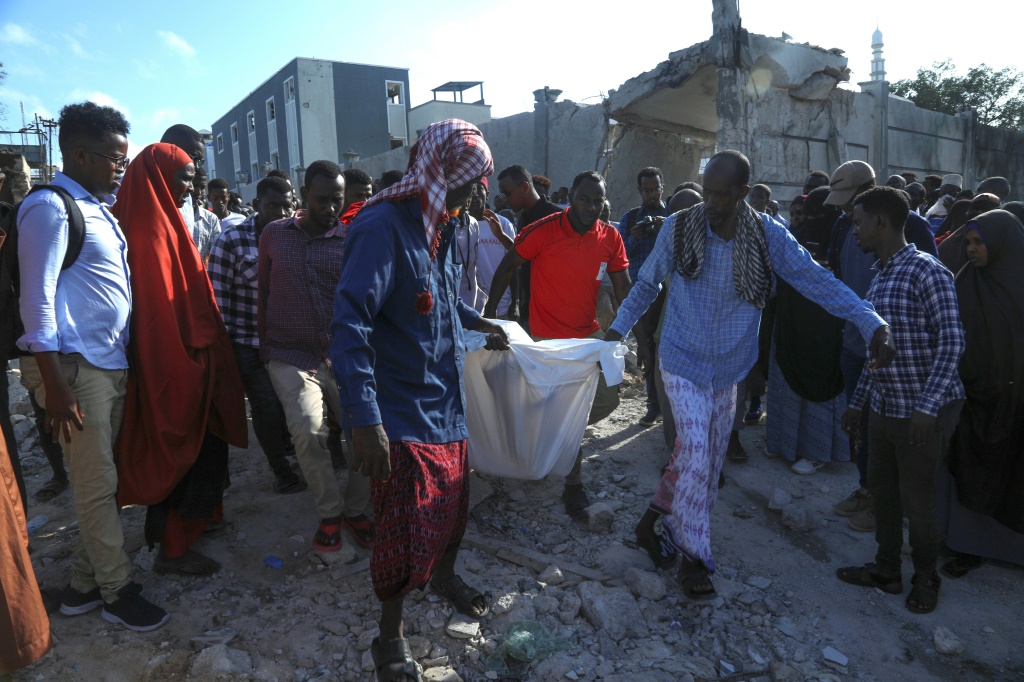 Somalia has issued an appeal for help after its hospitals were overwhelmed