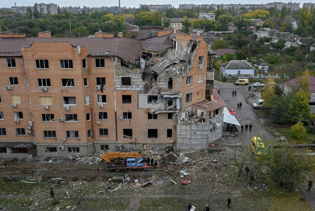 A building damaged by a rocket attack in Mykolaiv on October 23, 2022