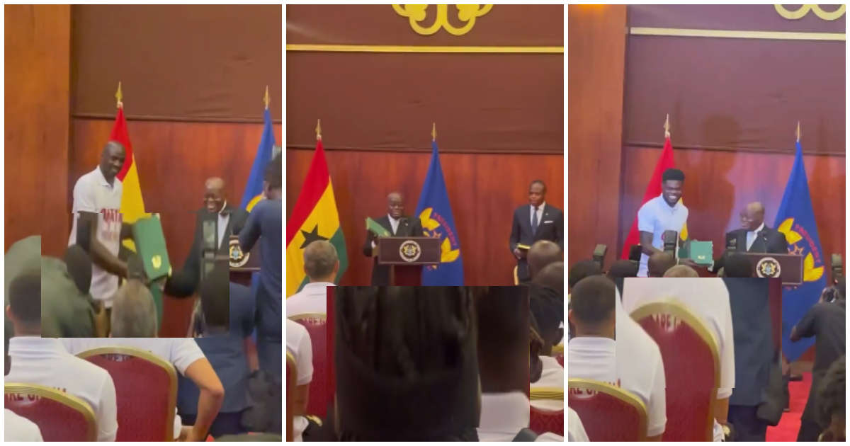 Akufo-Addo gifts Black Stars presidential diaries after WC qualification, video drops