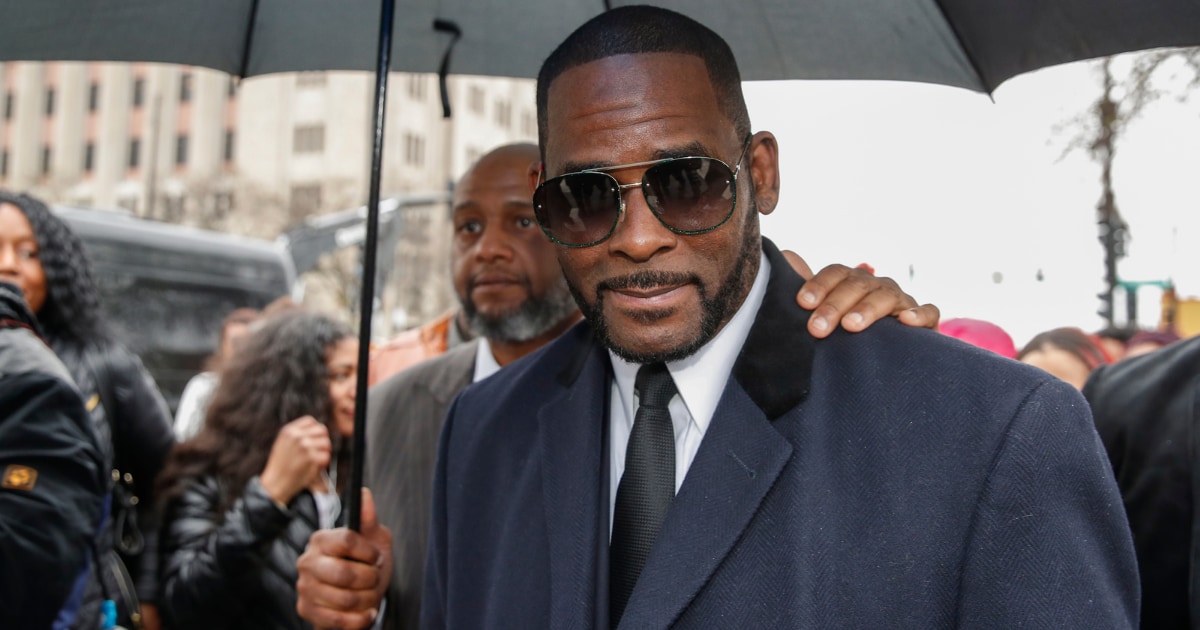 R Kelly: Associate admits to setting accuser's SUV on fire to silence her