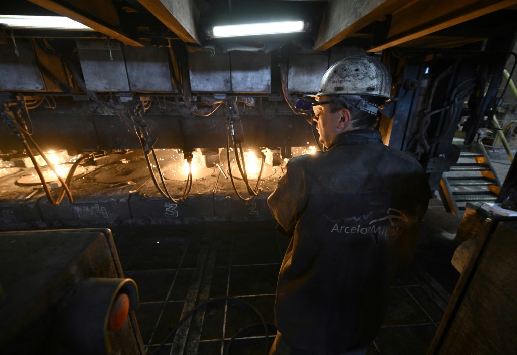The ArcelorMittal site sprawls over 70 square kilometres and normally employs 22,000 people