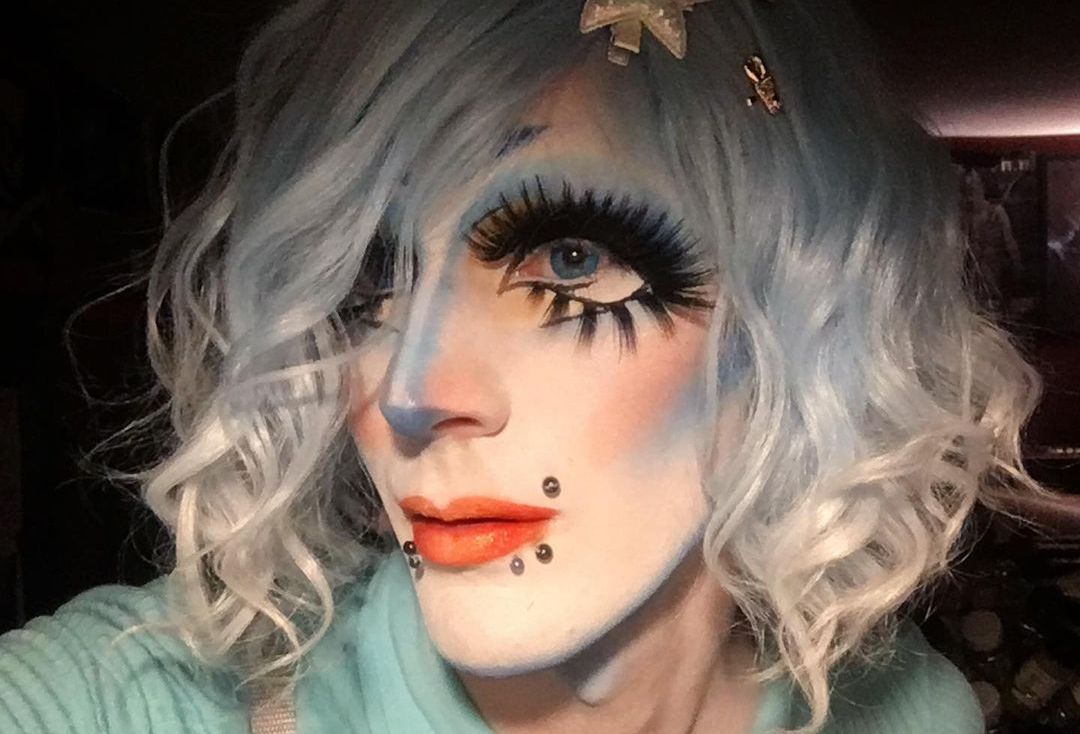 Goth makeup