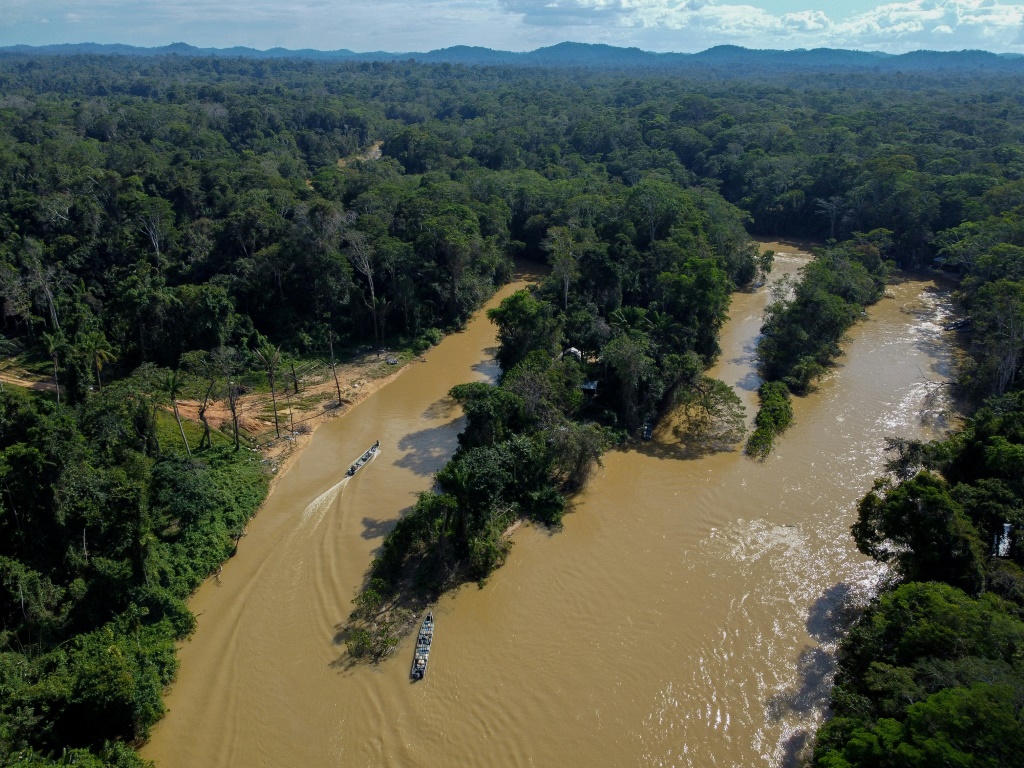 Aerial view of Porto do Arame, located on the banks of the Uraricoera river, which is the main access point for people trying to leave illegal mining sites inside Yanomami indigenous lands in Roraima state
