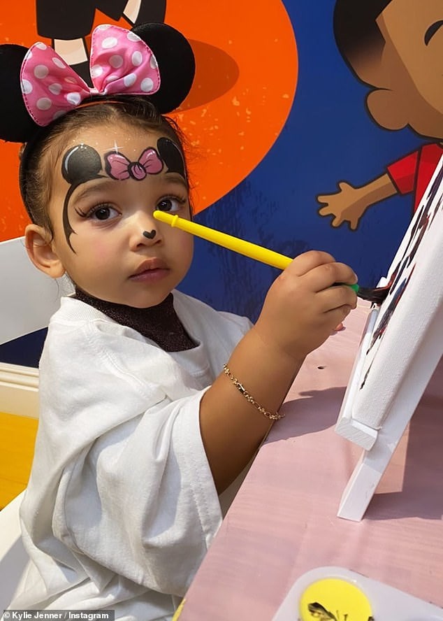 Kim Kardashian celebrates daughter Chicago's 2nd birthday with cute picture of her