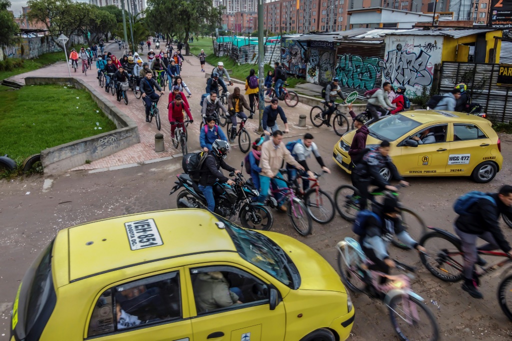 Increasing numbers of Bogota residents are using bicycles to get to work as the local government increases cycle lane infrastructure