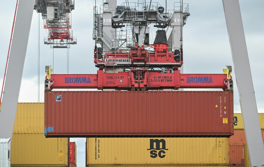 More than one million containers pass through the Port of Montreal each year, making it difficult to pinpoint those loaded with stolen cars