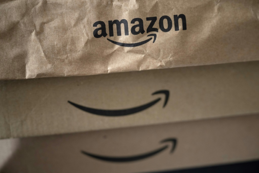 Italy fines Amazon over 'recurring' purchase option