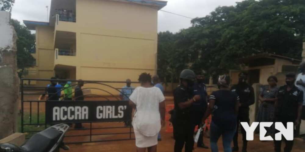 COVID-19: Worried parents storm Accra Girls SHS to take their wards home