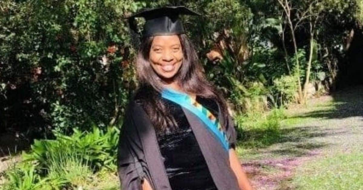 Woman, graduate, UKZN, University of KwaZulu-Natal, degree, Mzansi, inspirational news, trending news