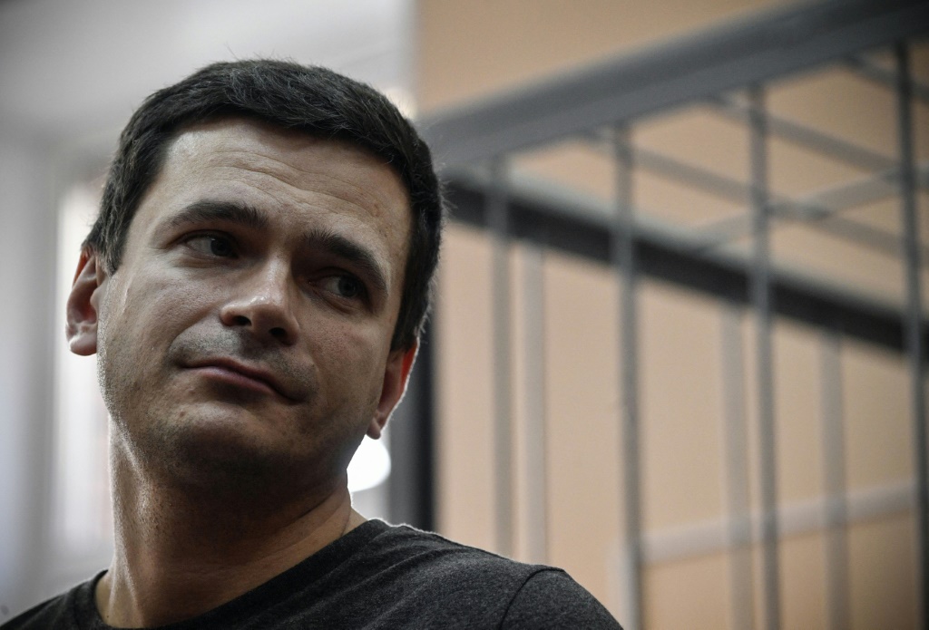 Russian opposition figure Ilya Yashin attends court hearings in Moscow in August 2019