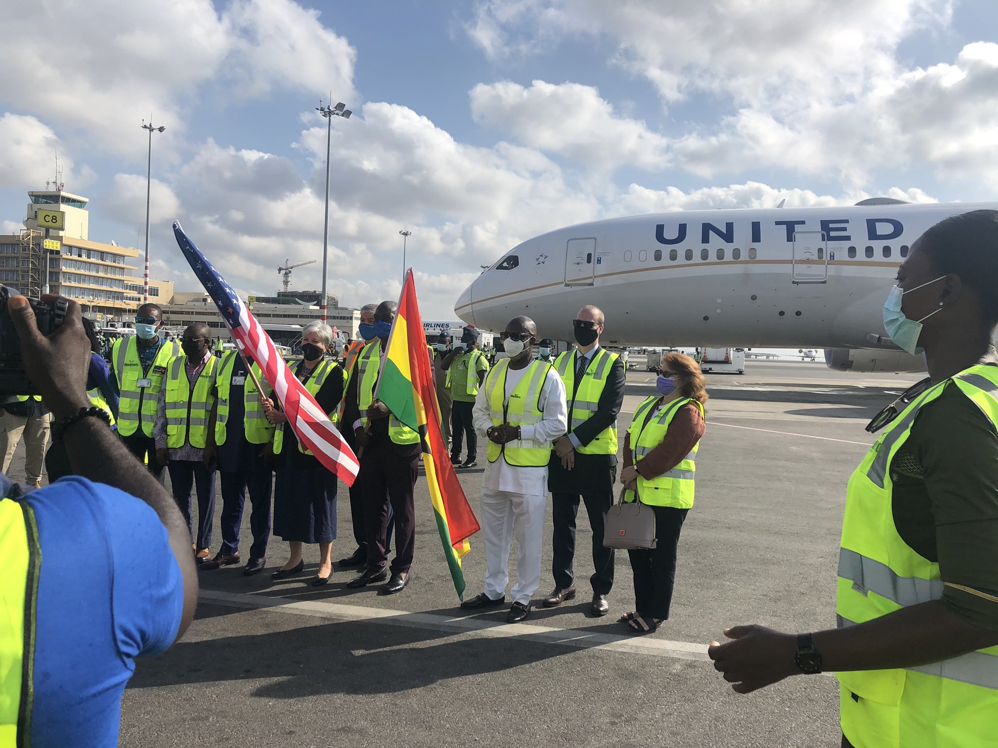 US-based United Airlines starts passenger flights to Ghana