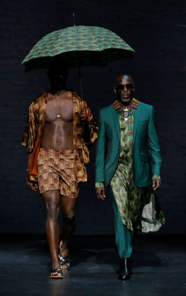 Ghanaian-UK designer Ozwald Boateng's fashion show explores Authentic ...