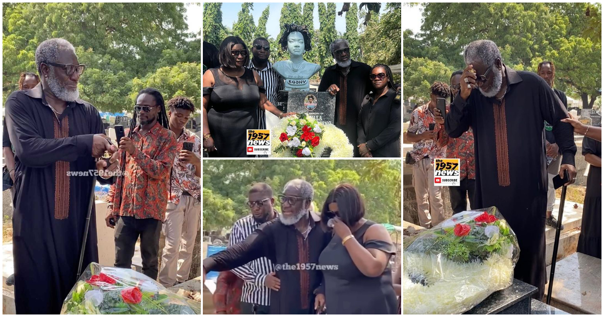 Ebony Reigns' family at her graveyard