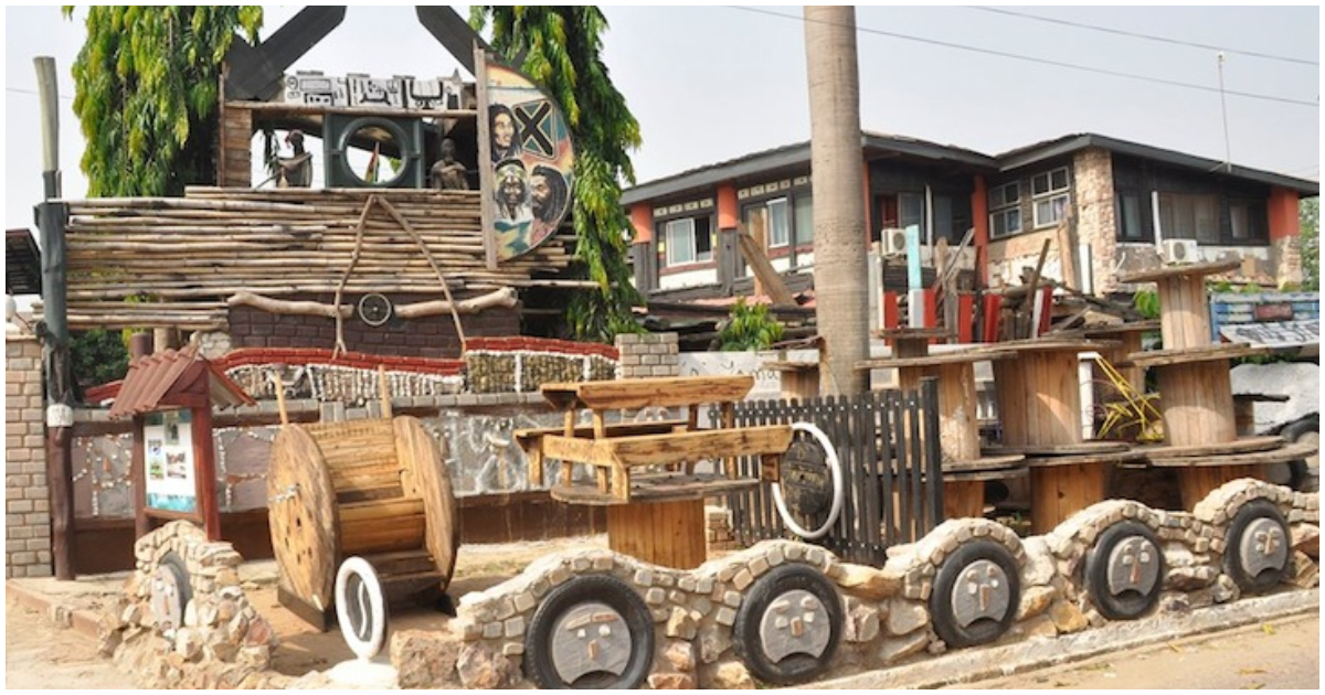 Wheel Story House in Abelemkpe