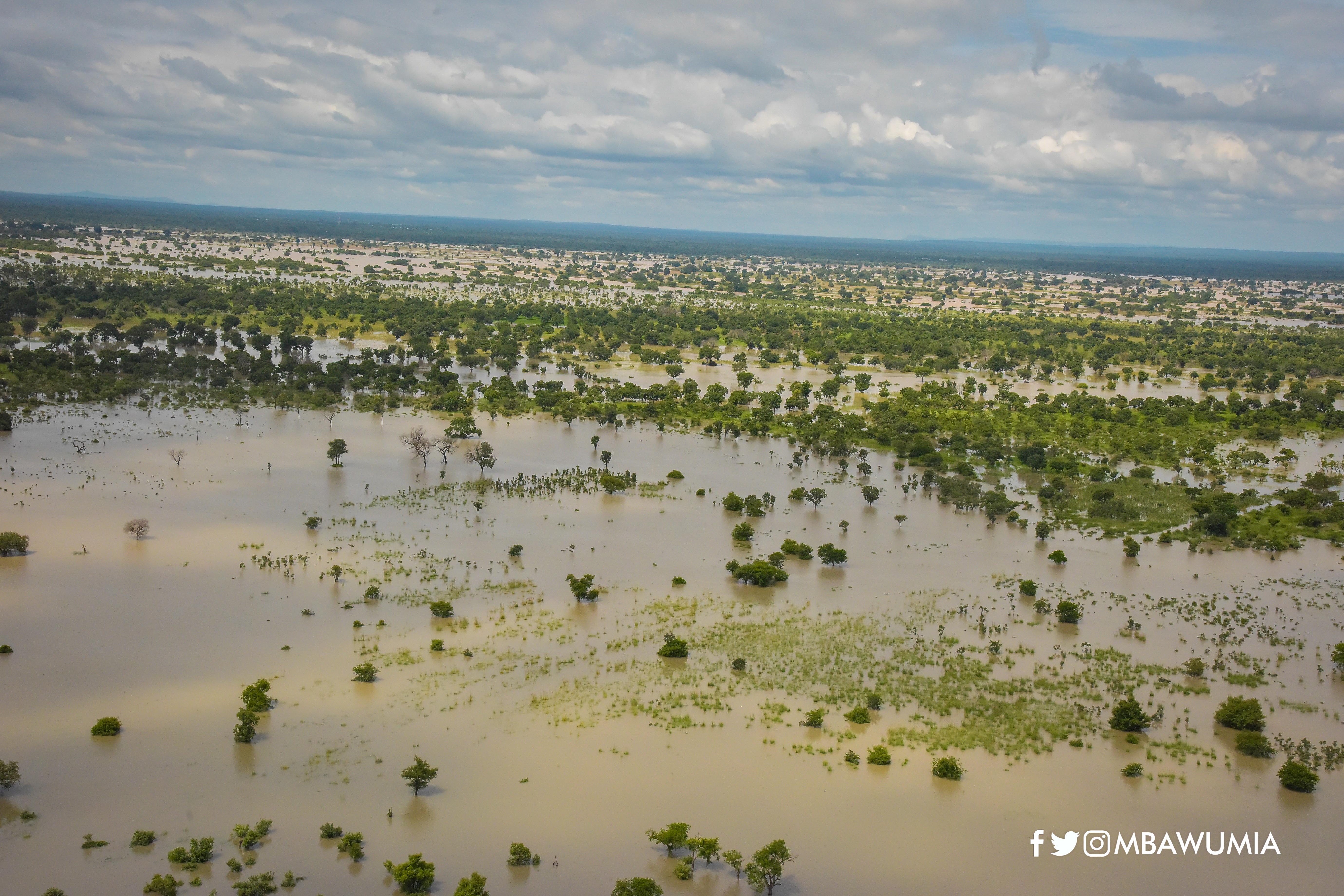 Bawumia tours flooded communities in U/E region