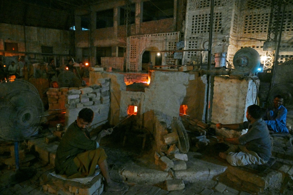 Labourers are exposed to oppressive temperatures in unregulated factories prone to frequent power cuts, while the fragile glass threads can snap easily