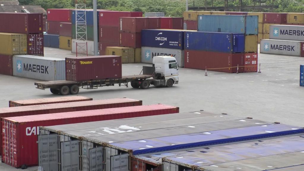 Importers complain of high import duty at Ghana’s port