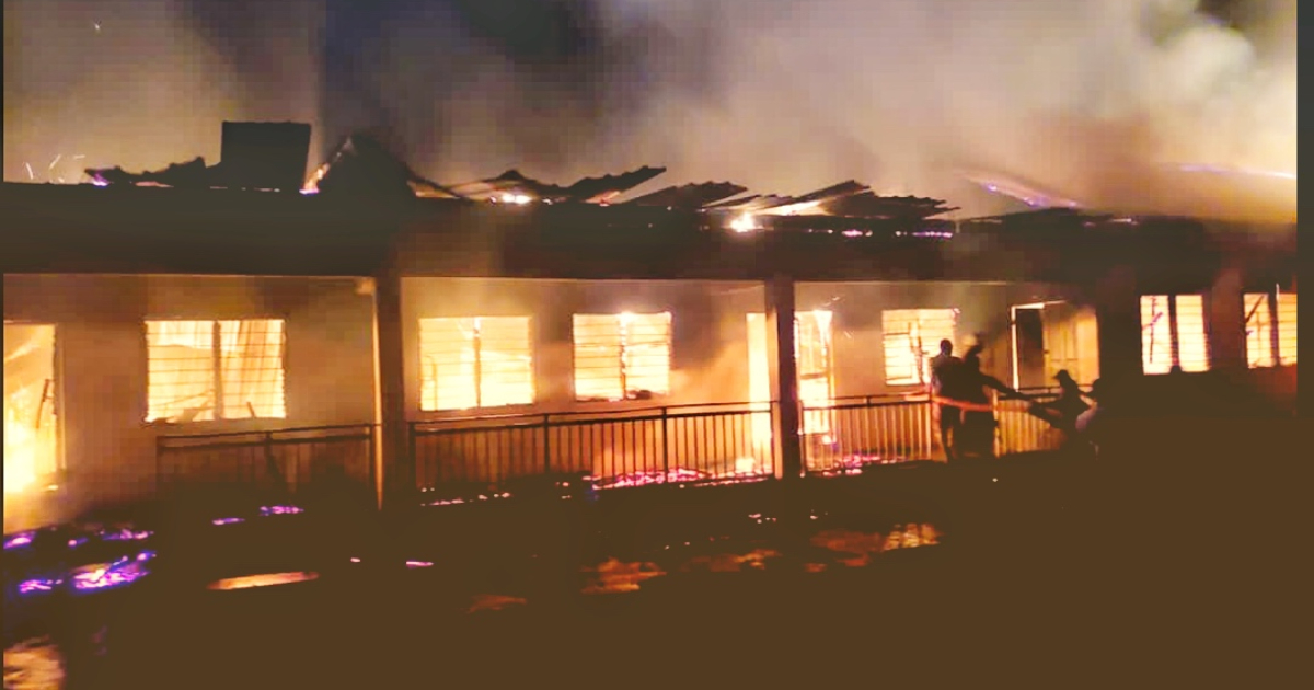 Nhyinahin SHS Form 3's reportedly set school ablaze after writing last WASSCE paper