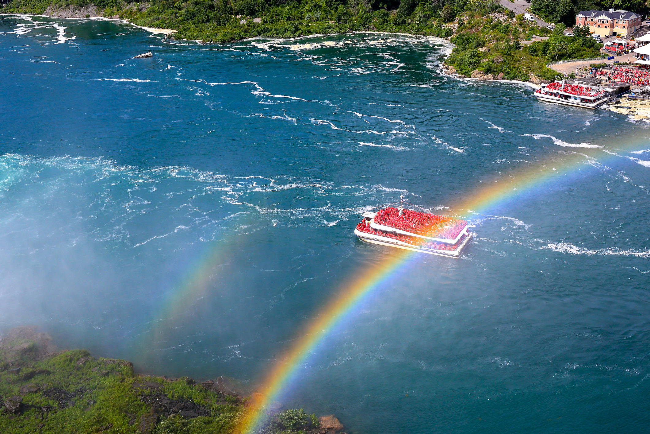 A Niagara Falls boat tour in progress