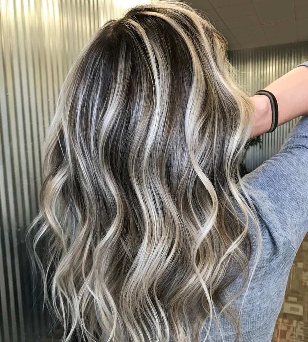 brown hair with blonde highlights