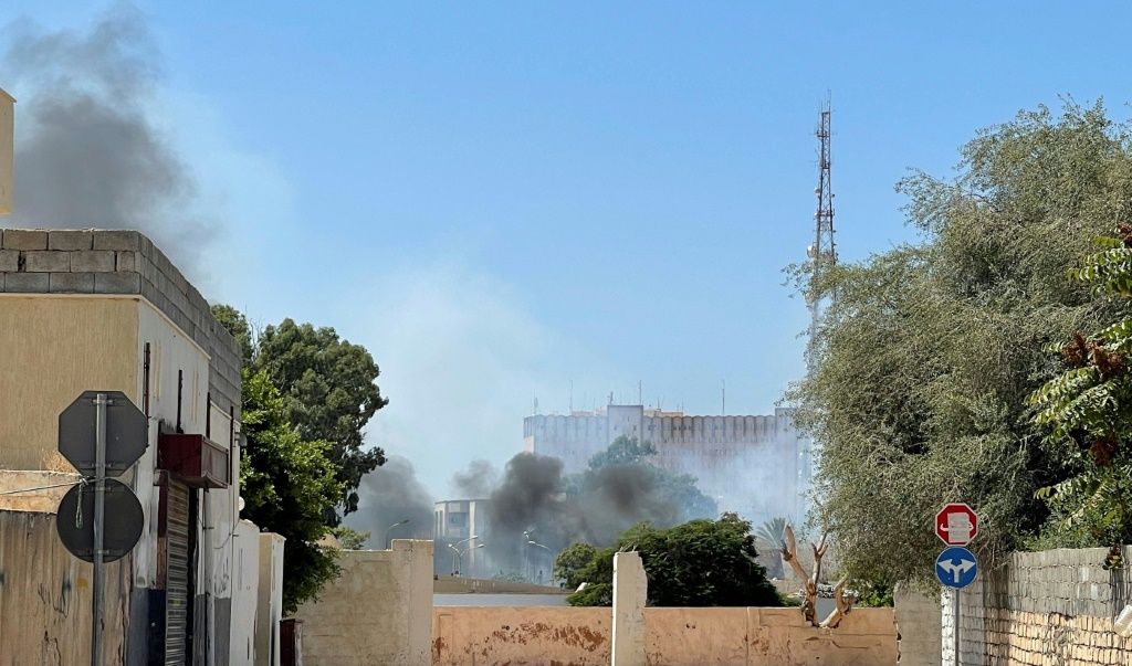 Small arms fire and explosions rocked several districts of Tripoli overnight and into Saturday