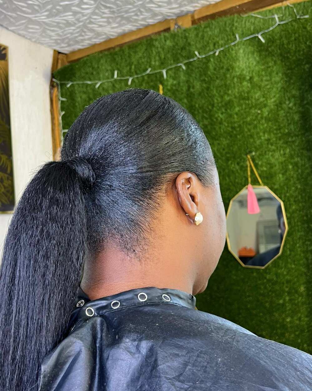 Frontal hairstyles