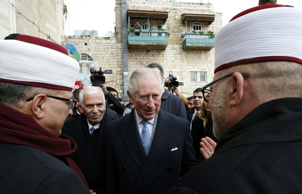 Charles met Palestinian Muslim clerics outside Bethlehem's Omar Ben al-Khattab mosque in 2020