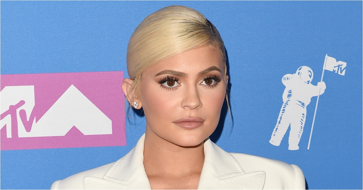 Kylie Jenner wears white for the last day of filming KUWTK