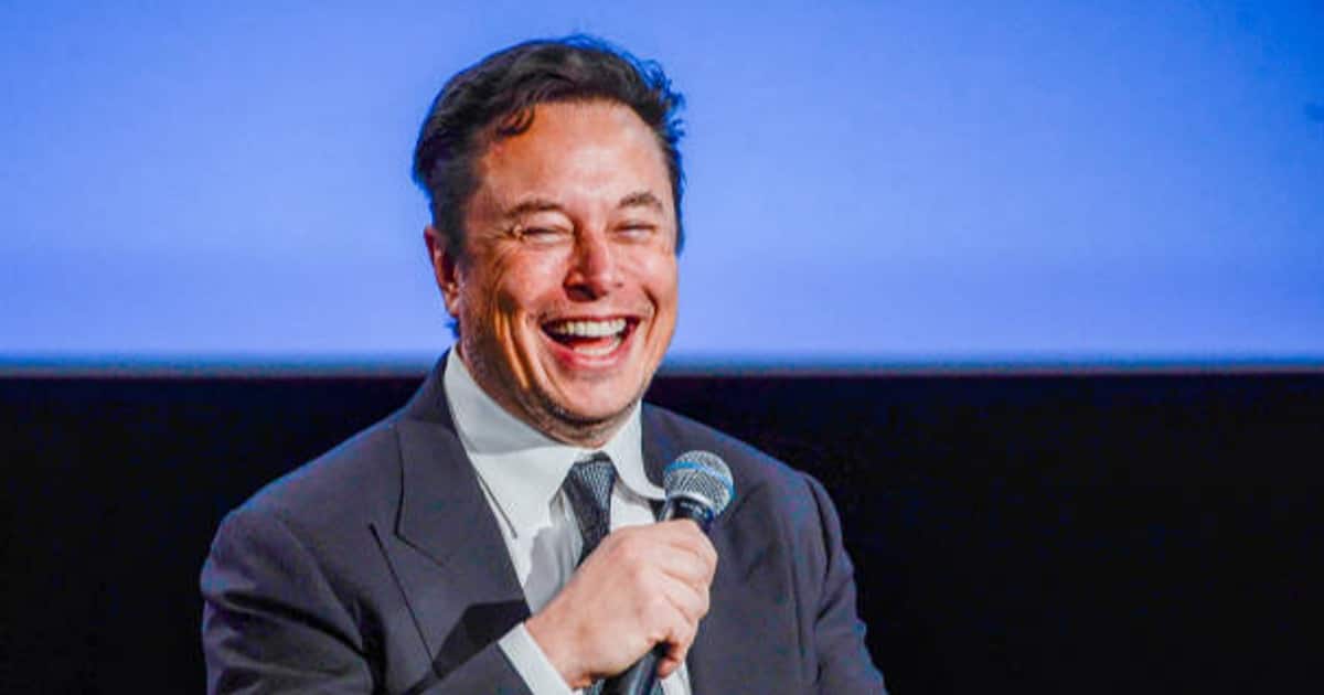 Elon Musk gave Twitter employees a deadline to meet.