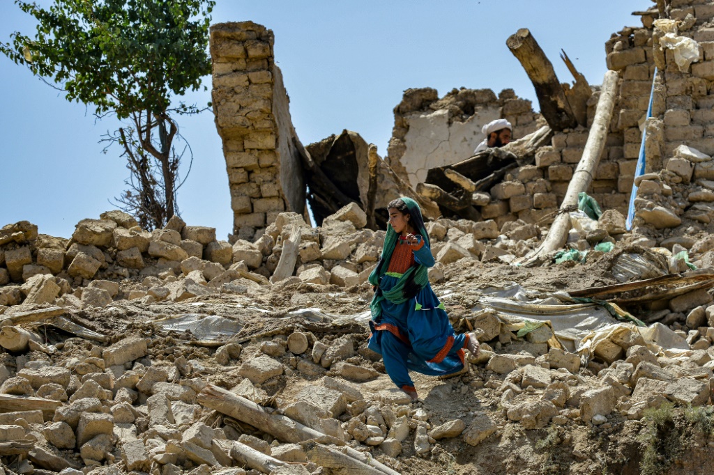 With Afghanistan's emergency responders struggling to reach remote or cut-off villages following the deadly earthquake, many  residents left homeless by the convulsion are desperate to find safe shelter and adequate supplies of food and water