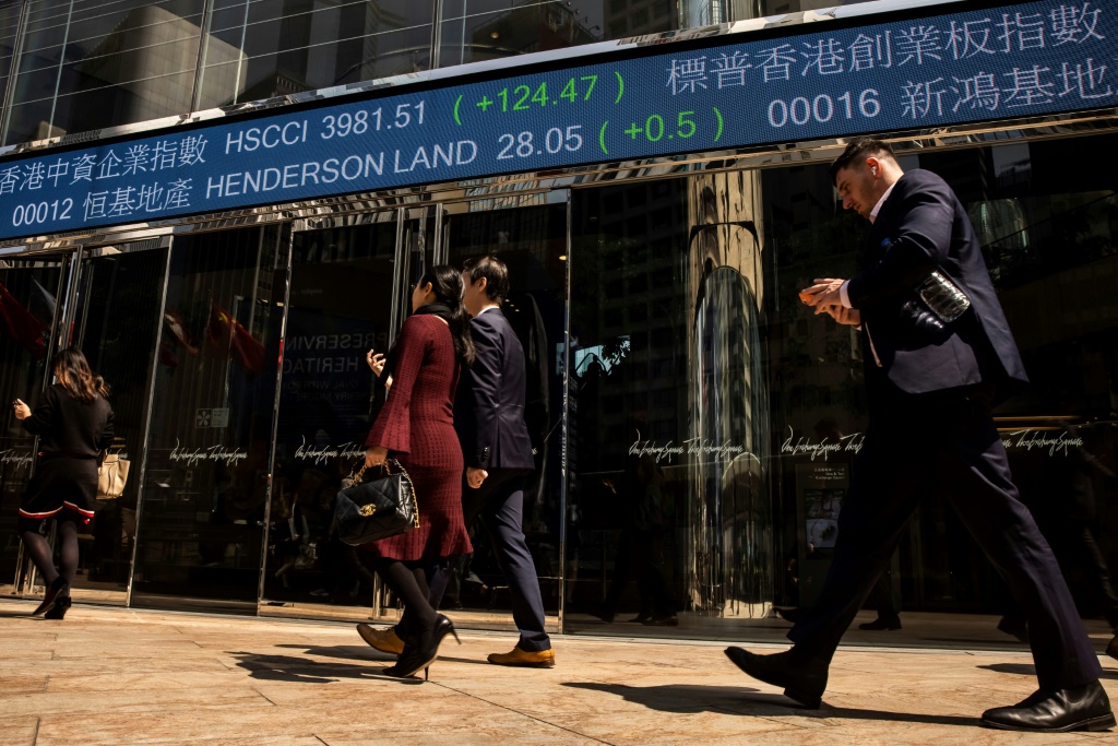 Asian stocks rise after big gains on Wall Street - YEN.COM.GH