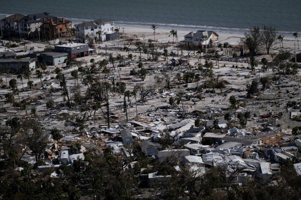 Ian cut a swath of destruction through the parts of Fort Myers Beach nearest the shore