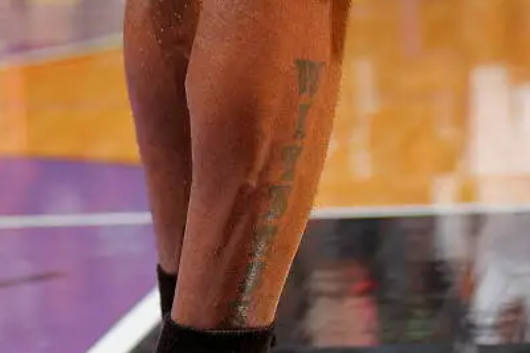 LeBron James has a witness tattoo on his right leg