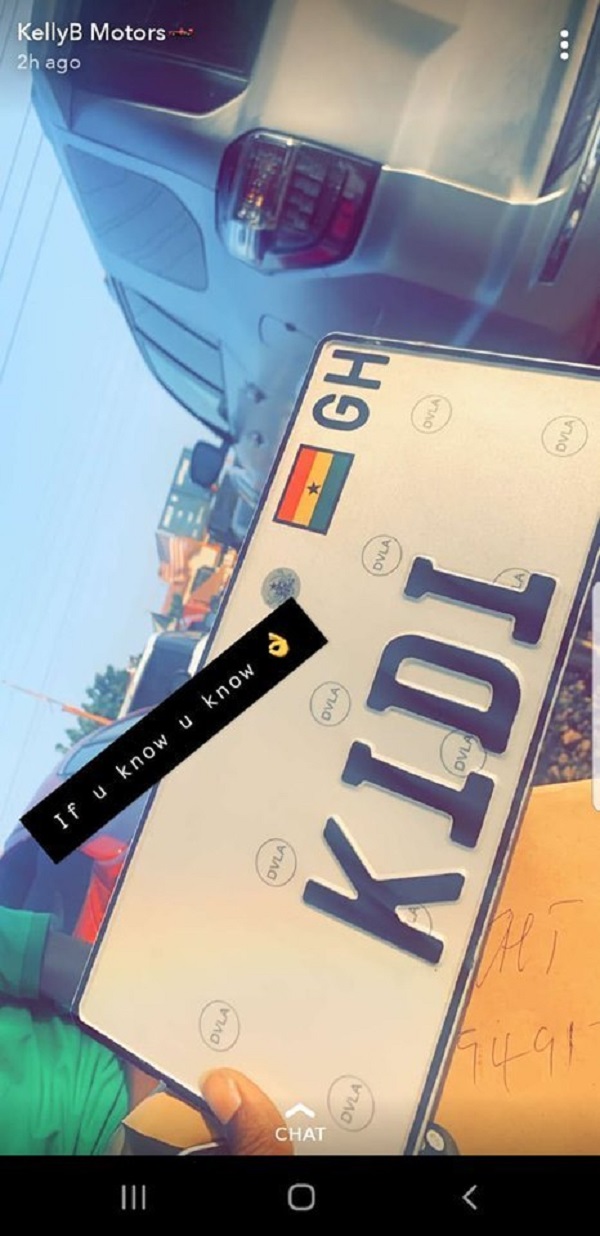 KiDi reportedly buys car with customised number plate (Photo)