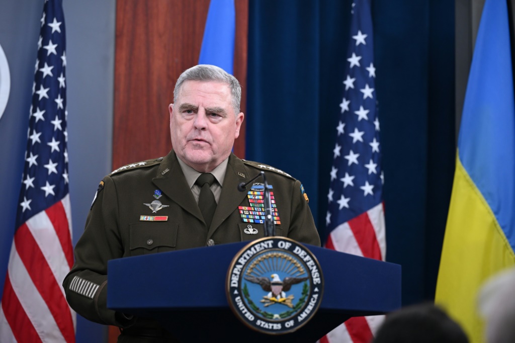 US Chairman of the Joint Chiefs of Staff General Mark Milley is encouraging Ukraine to open peace talks with Russia