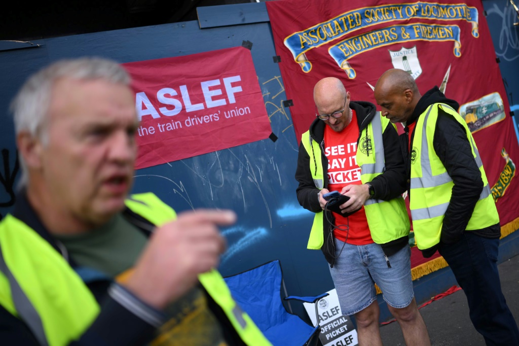 Members of the Aslef trade union representing train drivers rejected a new pay offer
