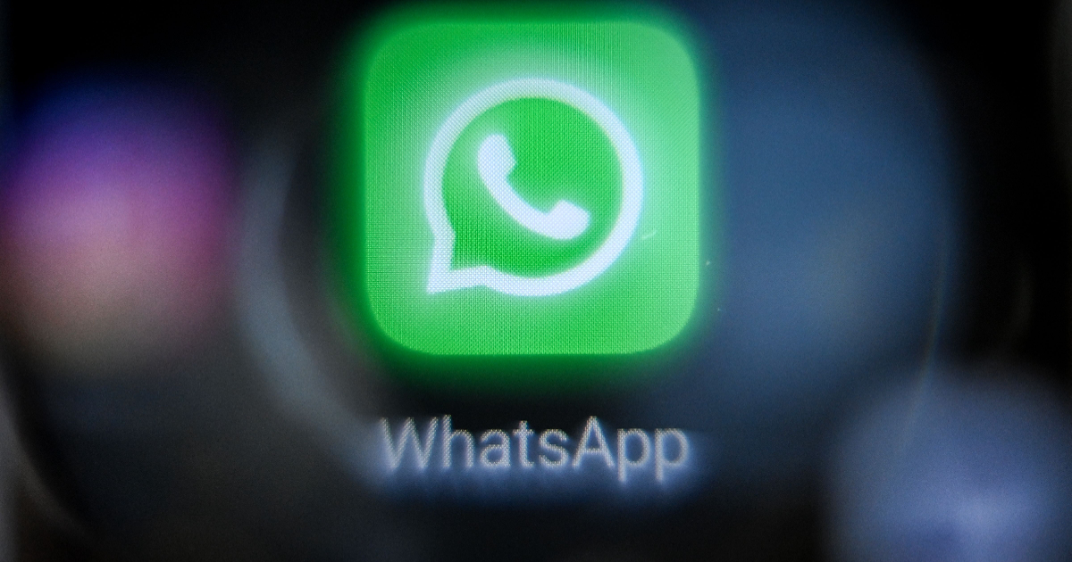 No changes made to WhatsApp group privacy settings after shutdown