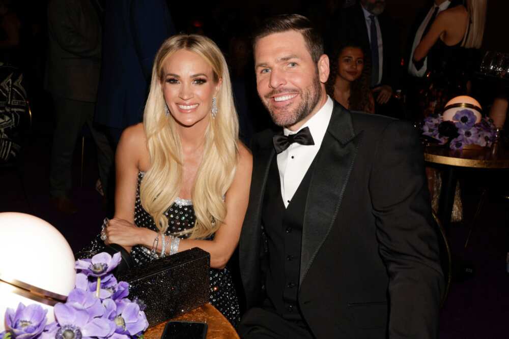 Carrie Underwood's Canadian-Born Husband Mike Fisher Becomes U.S. Citizen