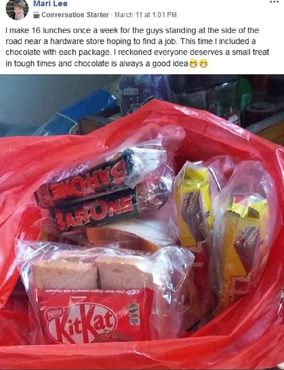 Kind woman makes 16 lunches for unemployed guys looking for jobs