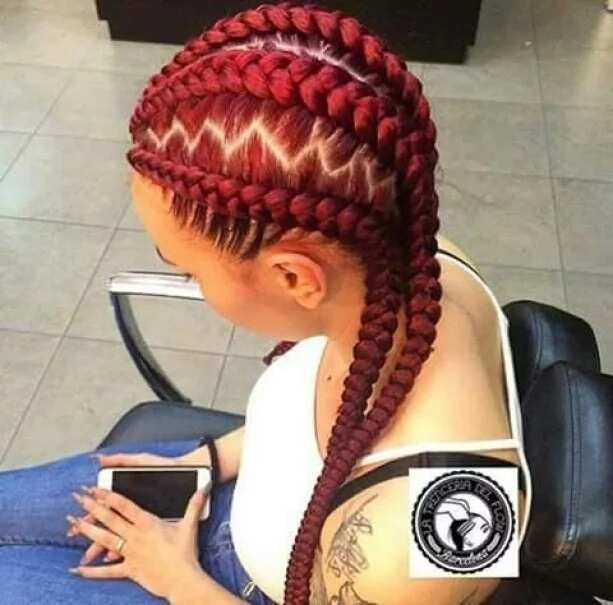 Zigzag Ghana braids